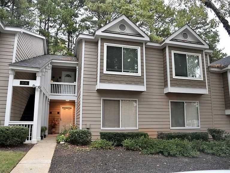 123 Fair Haven Way SE — Photo 2