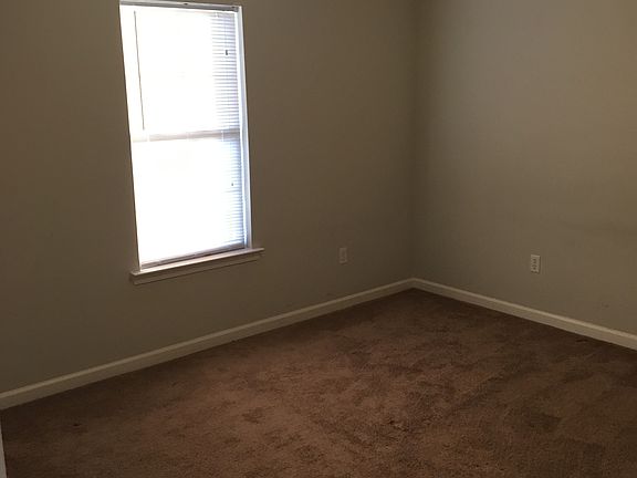 4th image of 115 Mallow Dr