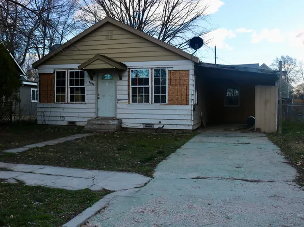1612 Arthur St, Caldwell, ID 83605
