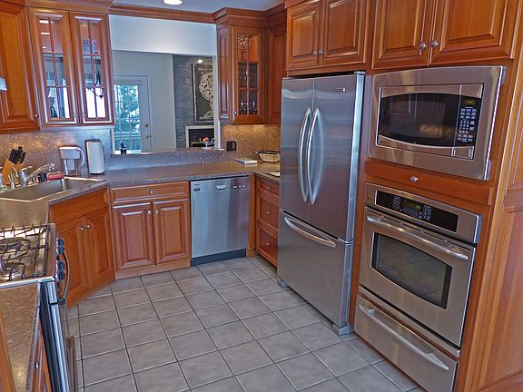 2nd image of 220 Cerutti Ct