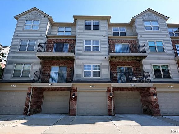 2nd image of 39460 Springwater Dr