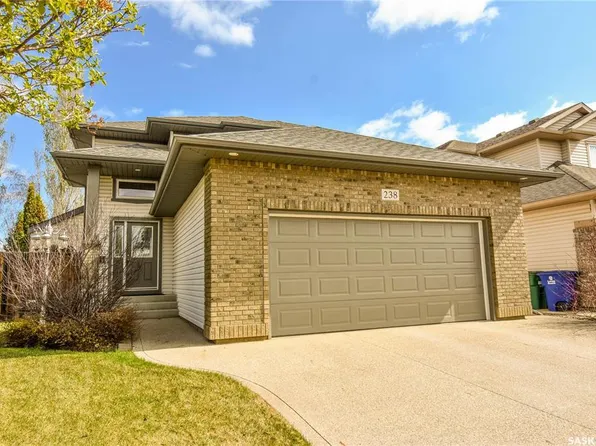 238 Stepney CRESCENT, Saskatoon, SK S7T 0A1