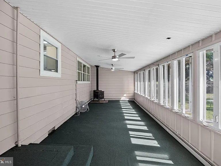 930 Sykesville Rd — Photo 24