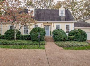 214 Chestnut Hl, Nashville, TN 37205