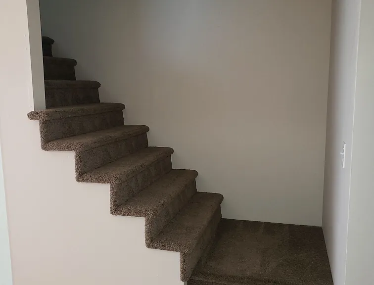 Roanoke Apartments — Photo 11