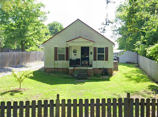 260 Park St, Rossville, GA 30741