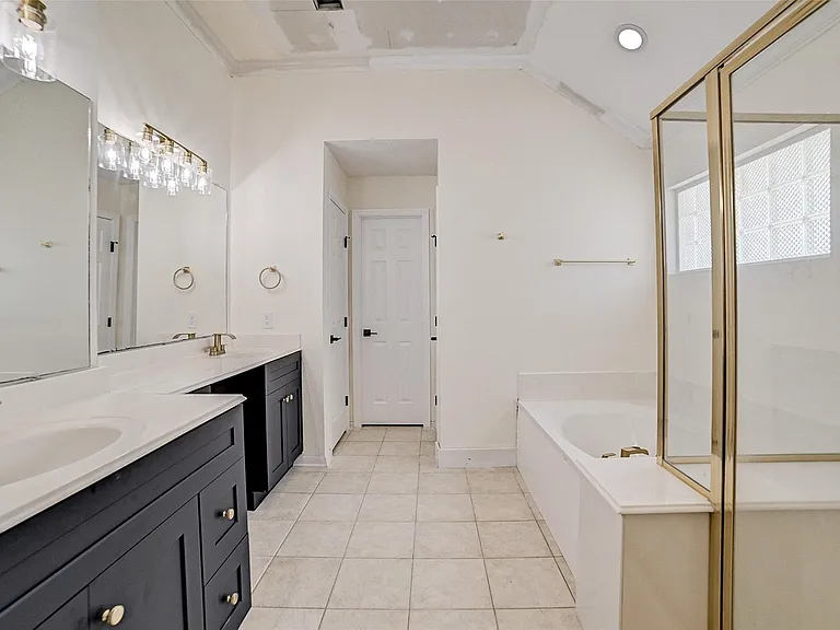 70 Camber Pine Pl — Photo 24