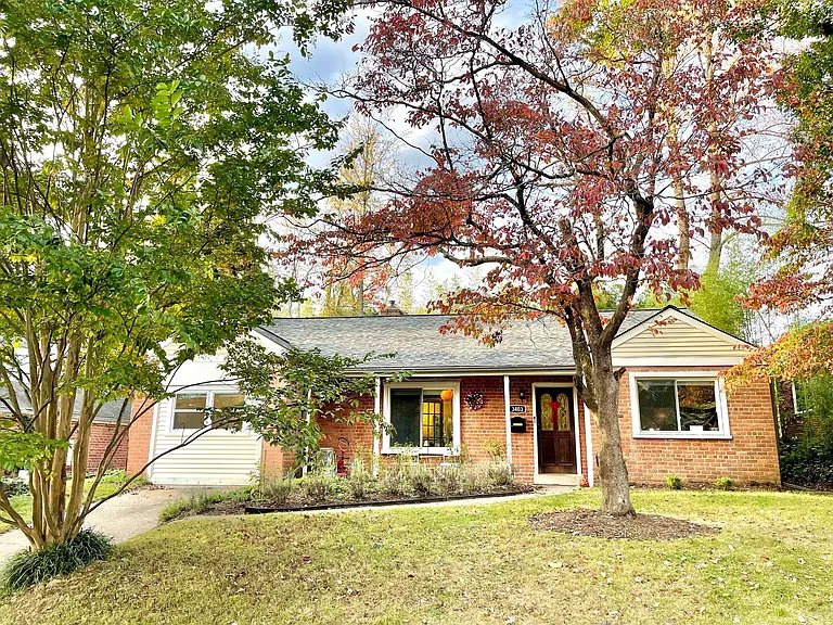 Single-story home on a quiet cul-de-sac in beautiful Chevy Chase Lake.
