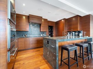 1300 University Condos, Seattle, WA 98101