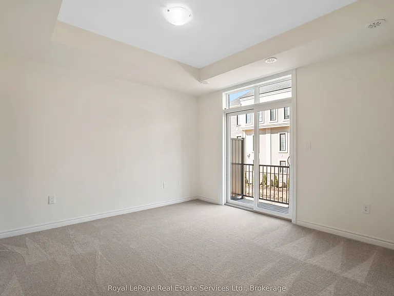 383 Dundas St E #68 — Photo 13