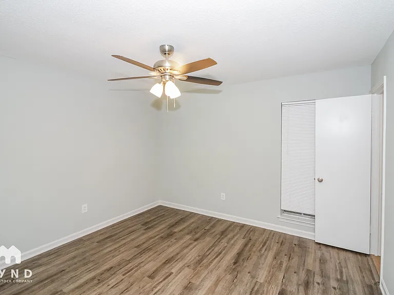 1783 Coral Hills Dr — Photo 9