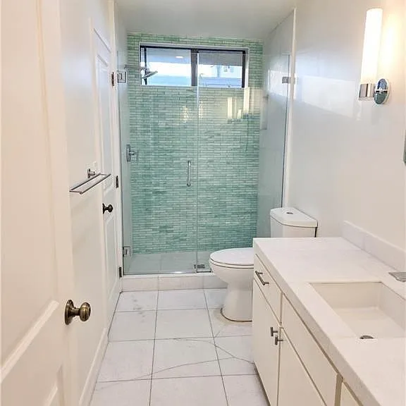1310 Roxbury Dr #302 — Photo 15