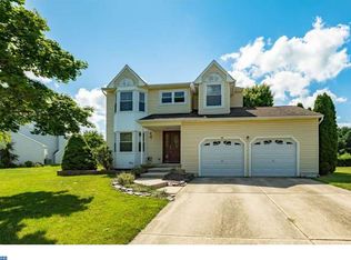 13 Village Dr, Lumberton, NJ 08048