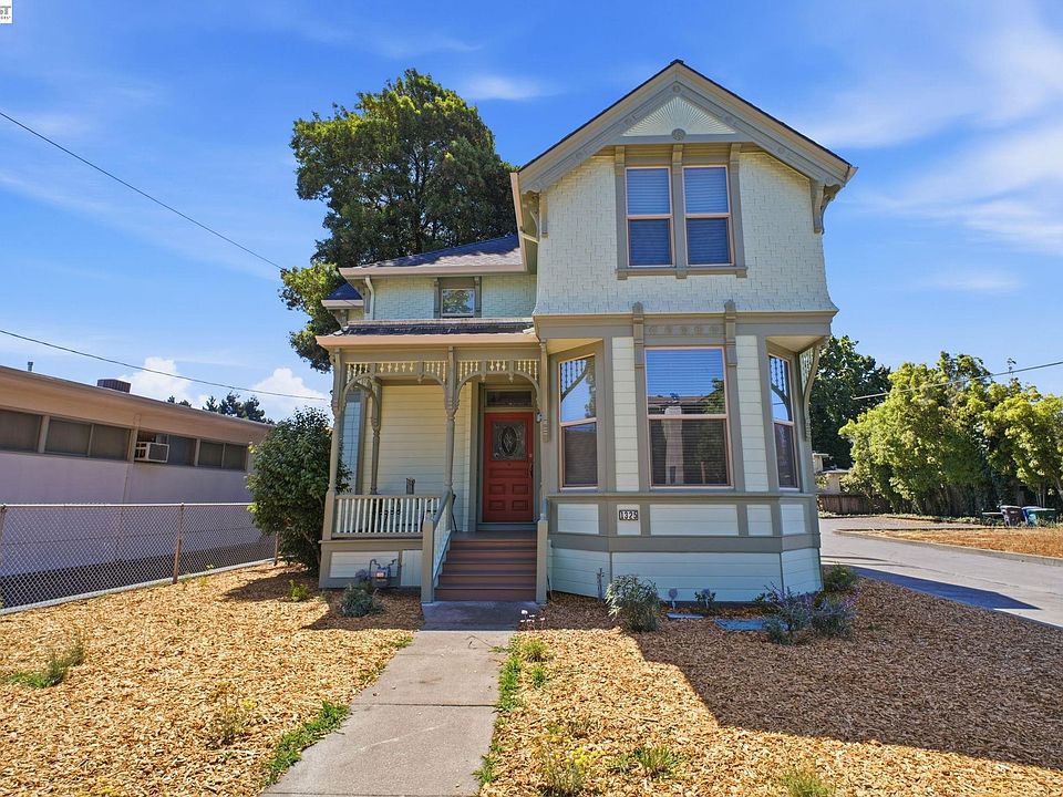 1st image of 1325 B St