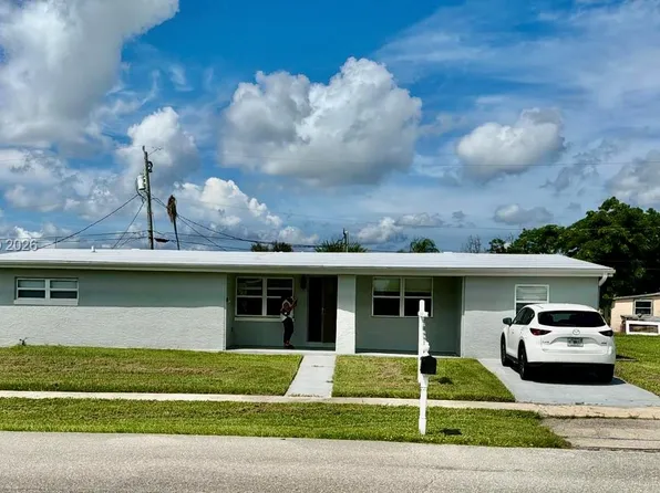 570 Dalton Blvd, Port Charlotte, FL 33952