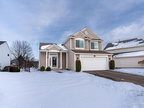 2nd image of 5690 Sugarberry Dr SE