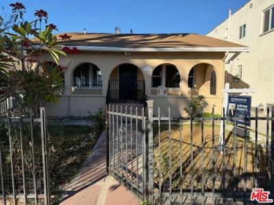 2215 S Dunsmuir Ave, Los Angeles, CA, 90016