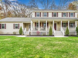 210 W Hill Rd, Marlborough, MA 01752