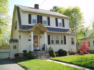 17 Lawrence Rd, Wellesley, MA 02482