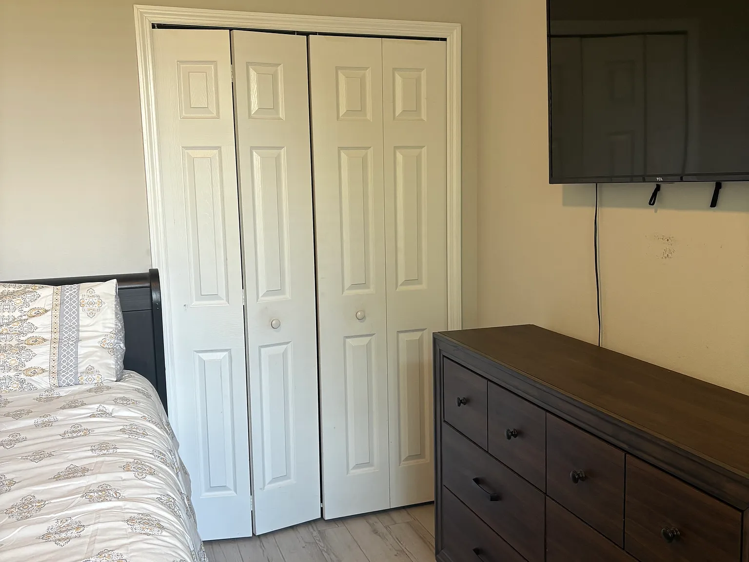 4 bed, 1725 sqft, $950 — Photo 4