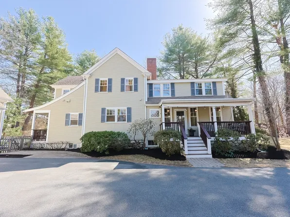 55 High Ledge Ave, Wellesley, MA 02482