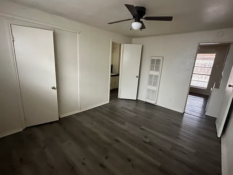 1107 N Colpitts Blvd — Photo 6