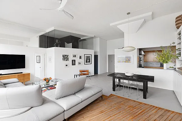 Sold by Compass | media 20