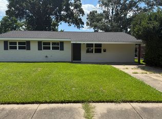 501 Julius St, Lake Charles, LA 70605