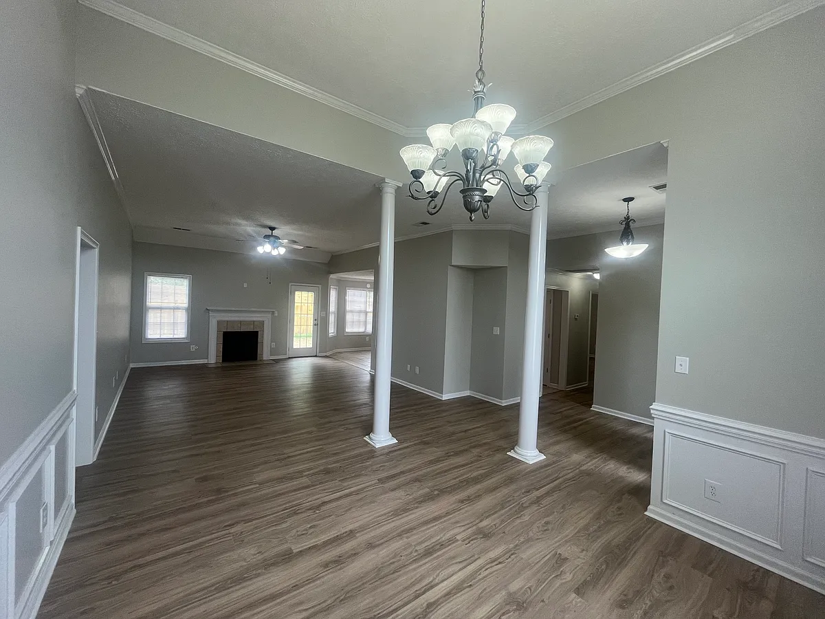 Building Photo - 112 Ainsley Cv