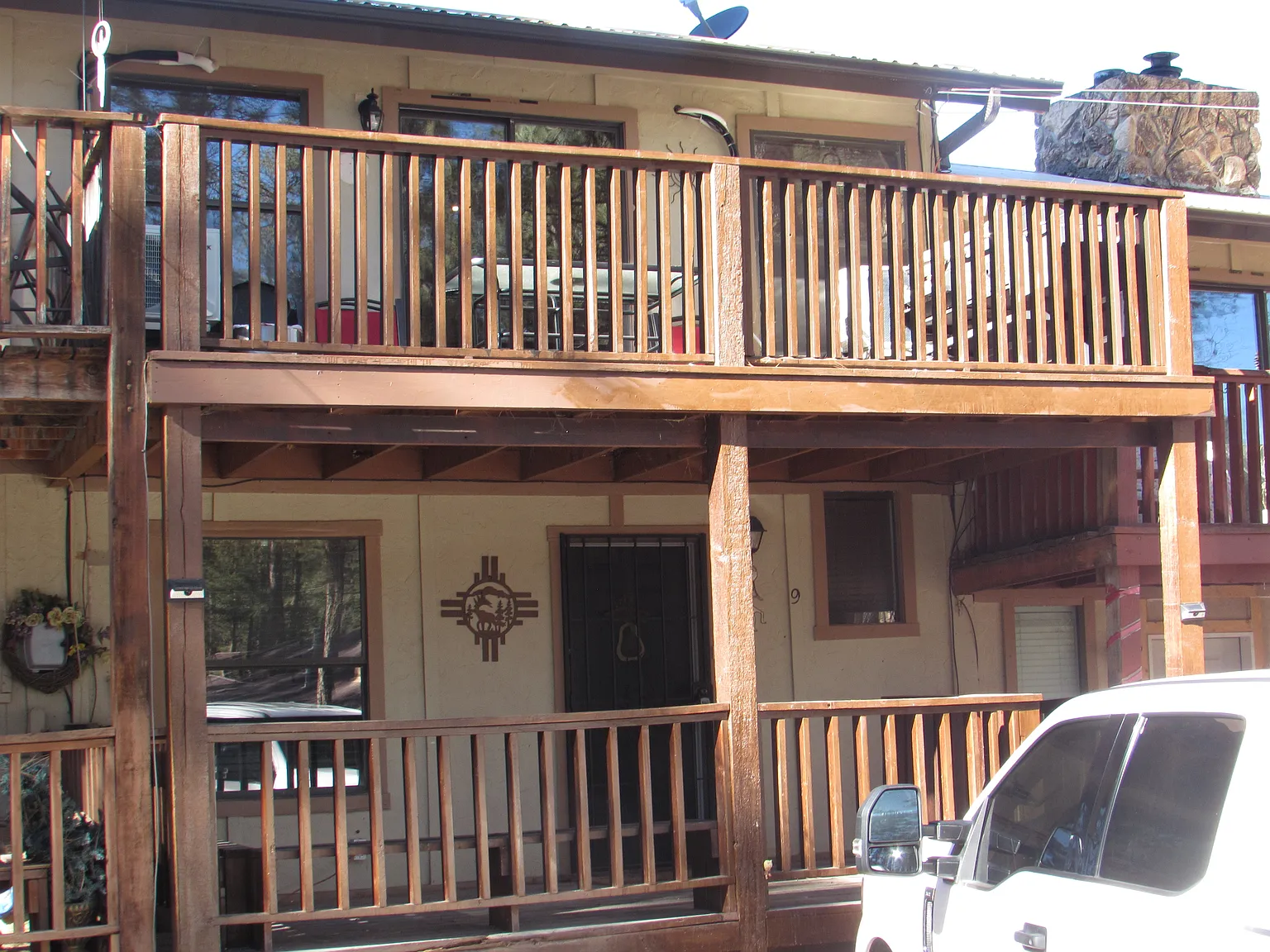 2 bed, 2.5 bath, 1600 sqft, $1,300 — Photo 2
