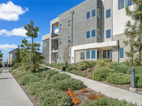 441 Sora, Irvine, CA 92618