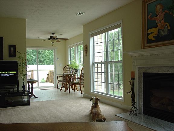 Family Room/Breakfast Nook