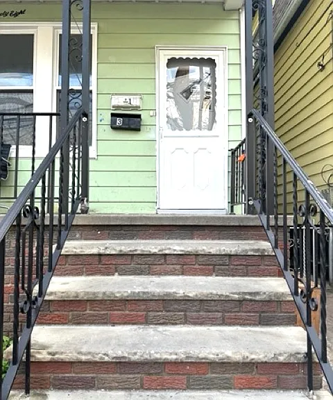 98 Andrew St #3 — Photo 14