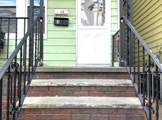 98 Andrew St FLOOR 1, Bayonne, NJ 07002