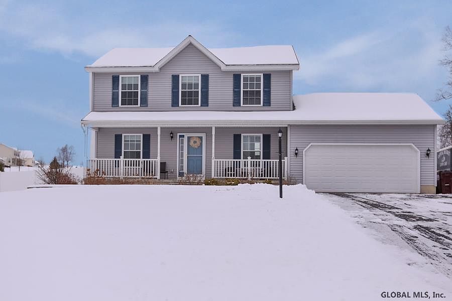 1st image of 2 Dormie Ave