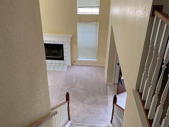 5th image of 232 Leisure Ln