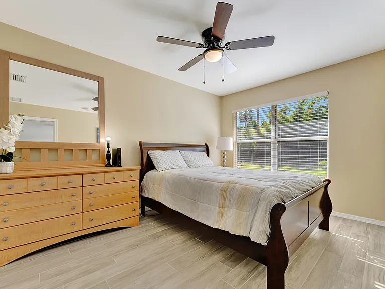 2916 Woodcrest Dr — Photo 4