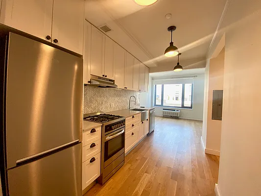 Rented by Zjama Realty Corp | media 1