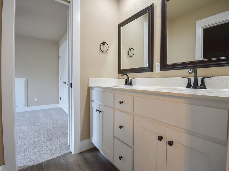 644 N Malbec Rd — Photo 19
