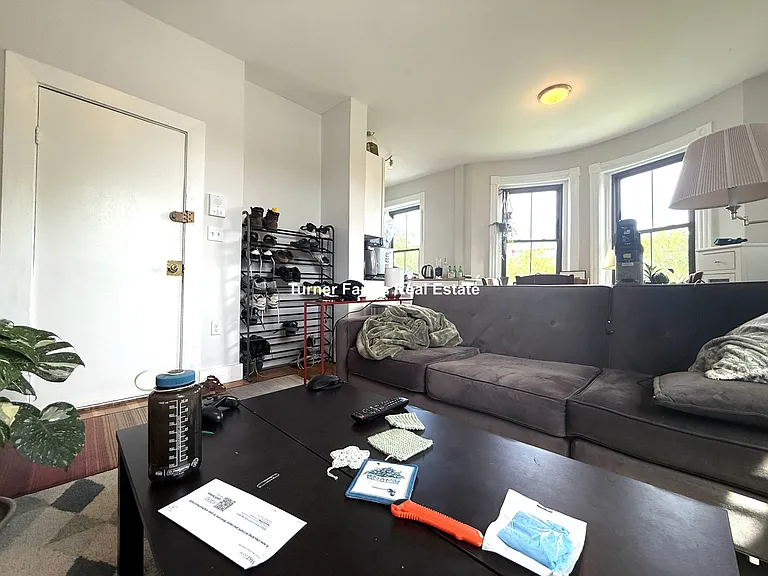 102 Willow St #4F — Photo 4