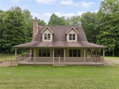 29 Cherry Tree Ln, Mercer, PA, 16137