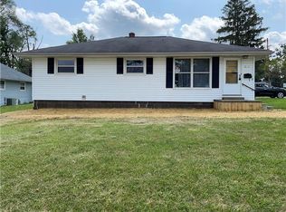 210 Harding St, Medina, OH 44256