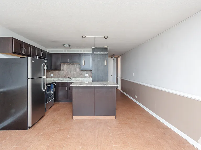 2728 N Hampden Ct #1604 — Photo 5