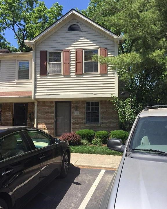 1st image of 224 Foxtrail Ct