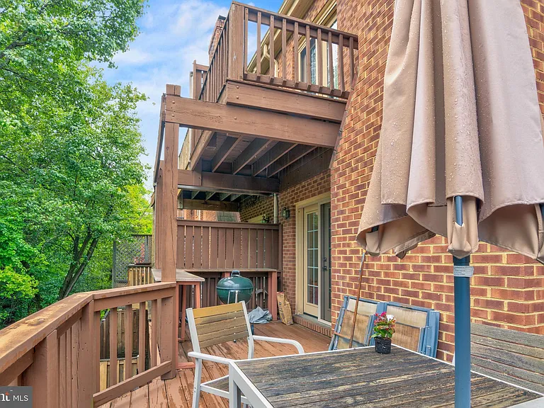 10219 Aspen Willow Dr — Photo 29
