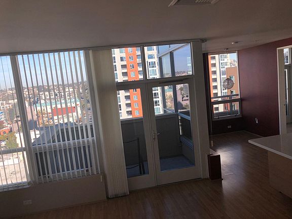 5th image of 350 W Ash St #11