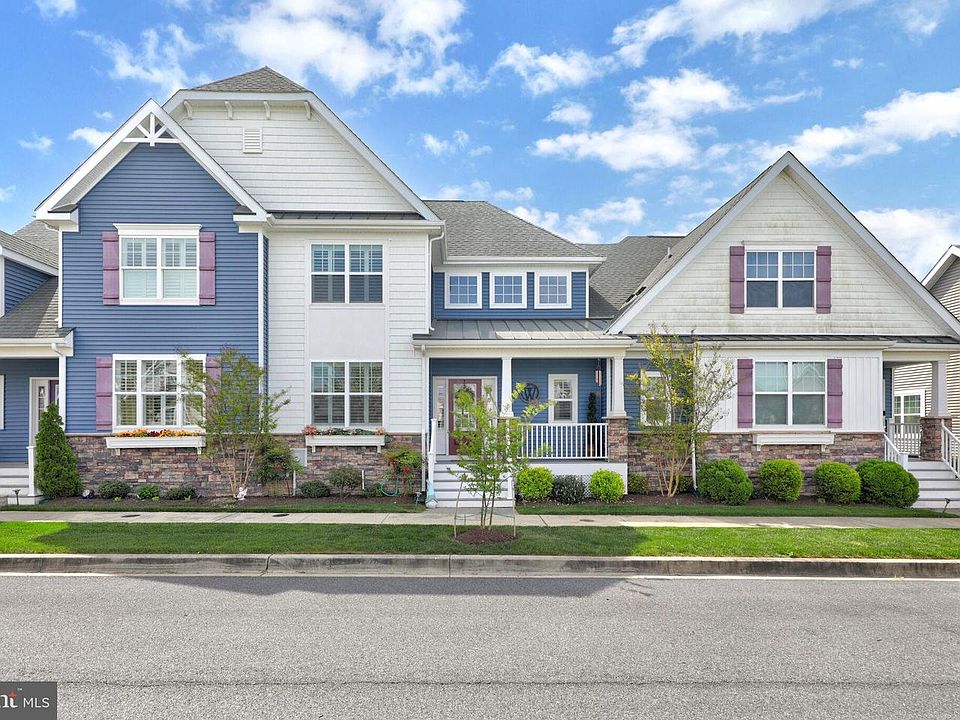 1st image of 210 Heritage Blvd
