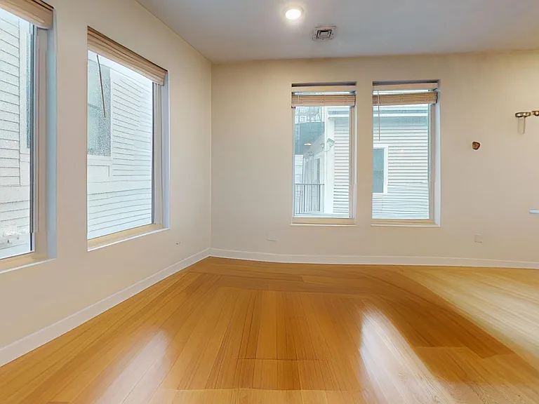 530 Dorchester Ave #2 — Photo 3