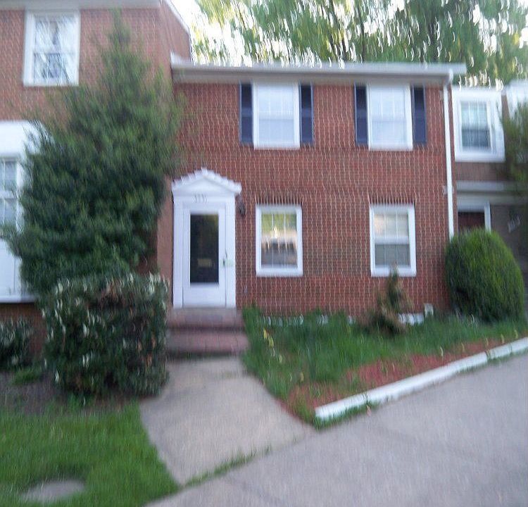 1st image of 3251 Victor Cir