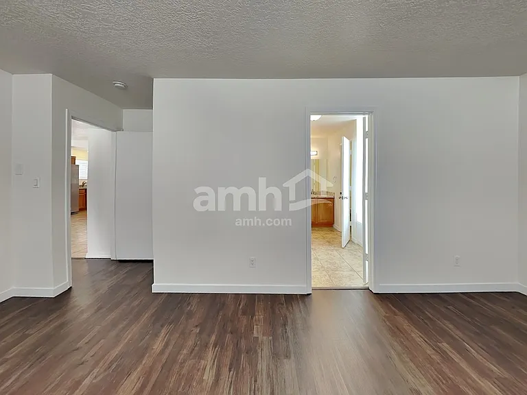 1740 Sierra Norte Loop NE — Photo 10